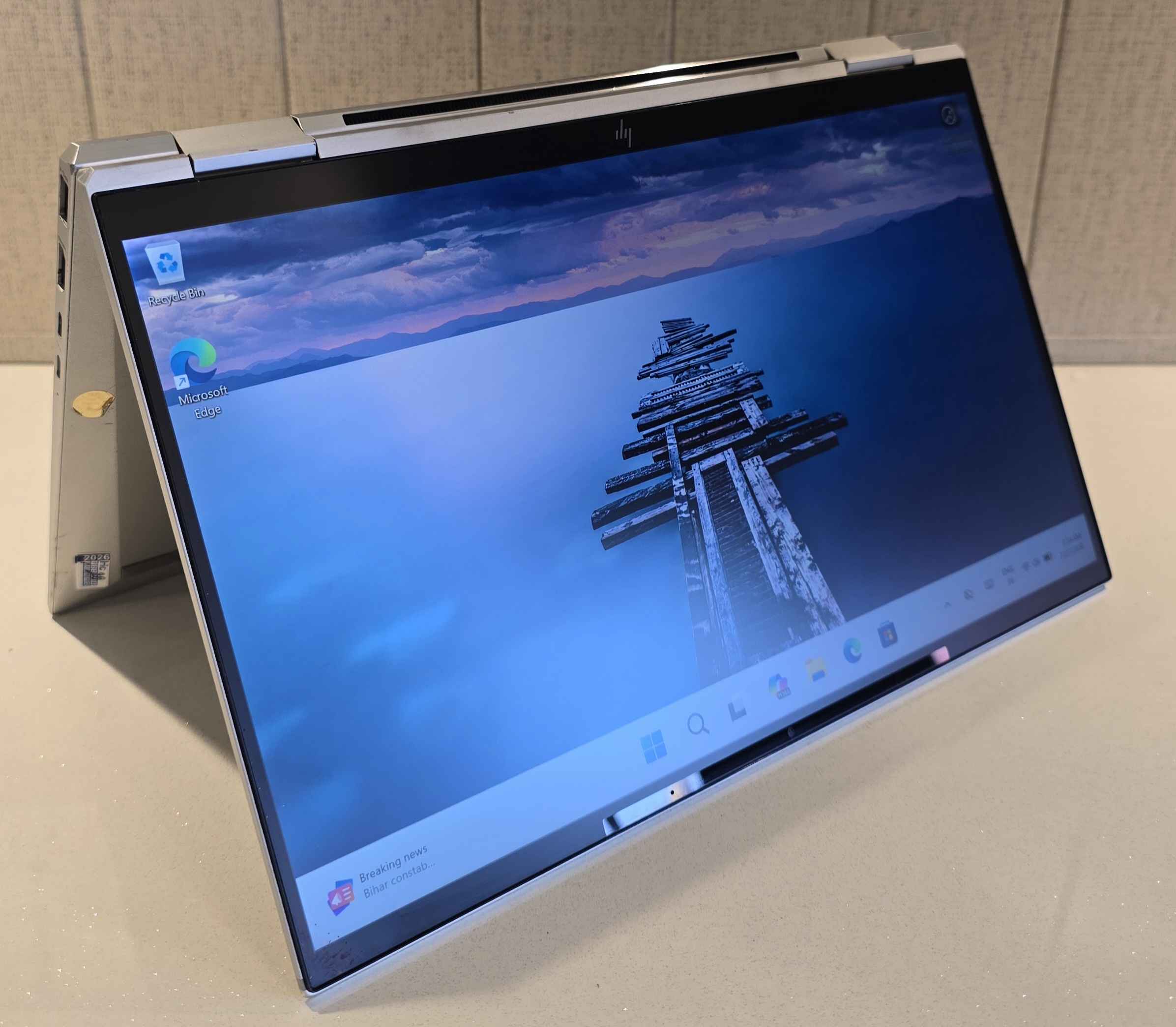 HP EliteBook 1030 G7 2-in-1 Core i7 10th Gen photo 3
